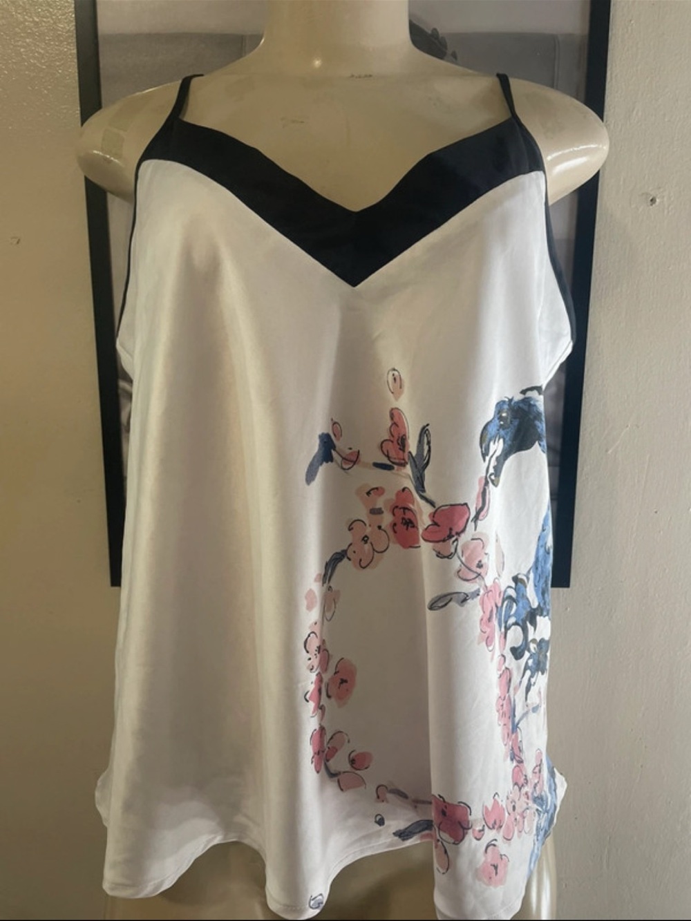 Bras N Things White Satin Floral V-Neck Cami with Navy Trim